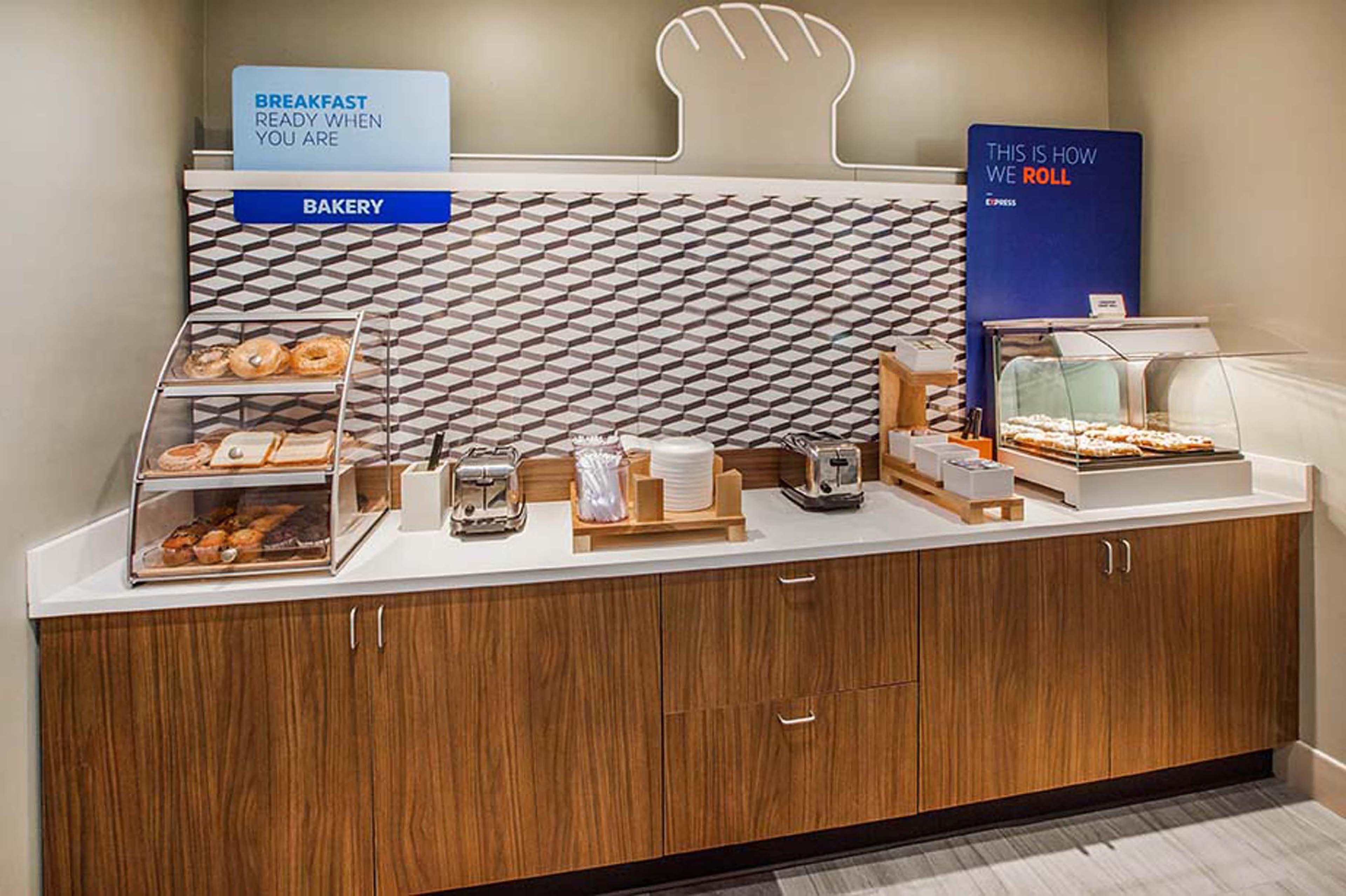 Holiday Inn Express & Suites Richburg By Ihg Exteriör bild